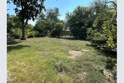4612 Emerson Street, Fort Worth, TX 76119 - Photo 12