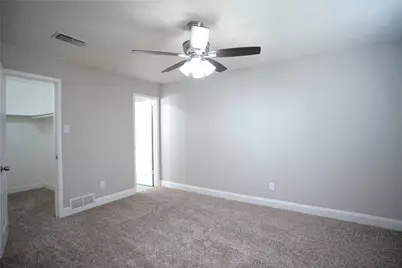 619 Todd Court, Burleson, TX 76028 - Photo 32