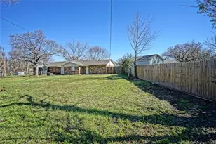 619 Todd Ct, Burleson, TX 76028 - Photo 66