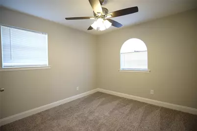 619 Todd Court, Burleson, TX 76028 - Photo 54