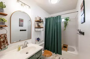 109 S Shaw St, Tom Bean, TX 75489 - Photo 24