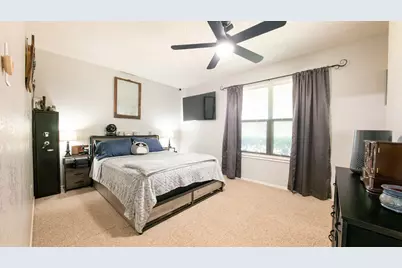 109 S Shaw Street, Tom Bean, TX 75489 - Photo 2