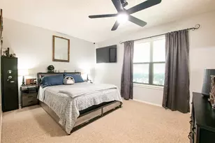 109 S Shaw St, Tom Bean, TX 75489 - Photo 2