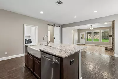 15424 Bluffdale Drive, Fort Worth, TX 76262 - Photo 6
