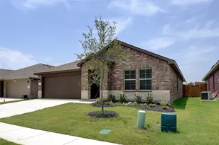 113 Anderson Ml St, Azle, TX 76020 - Photo 2