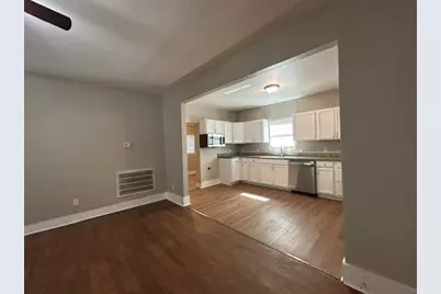 925 W Nelson Street, Denison, TX 75020 - Photo 8