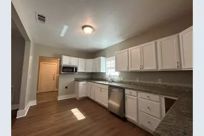 925 W Nelson Street, Denison, TX 75020 - Photo 6