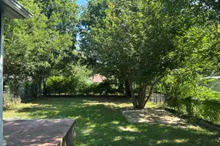 925 W Nelson St, Denison, TX 75020 - Photo 20