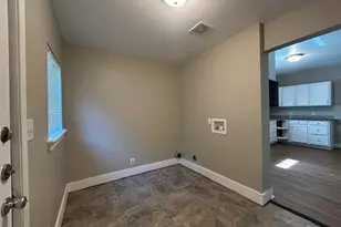 925 W Nelson St, Denison, TX 75020 - Photo 18