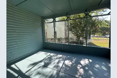 925 W Nelson Street, Denison, TX 75020 - Photo 4