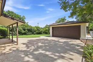 706 Peach Tree Ln, Garland, TX 75041 - Photo 26