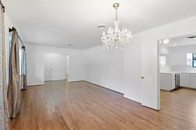 706 Peach Tree Lane, Garland, TX 75041 - Photo 8