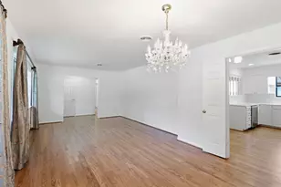 706 Peach Tree Ln, Garland, TX 75041 - Photo 8