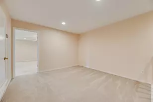 4988 Thunder Rd, Dallas, TX 75244 - Photo 22