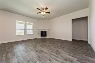3018 Comal Ct, Celina, TX 75078 - Photo 4