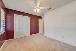 909 Egyptian Way, Grand Prairie, TX 75050 - Photo 24