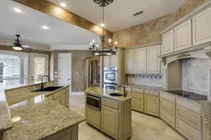 1320 N Creek Cir, Waxahachie, TX 75165 - Photo 12