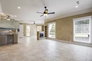 1320 N Creek Cir, Waxahachie, TX 75165 - Photo 20