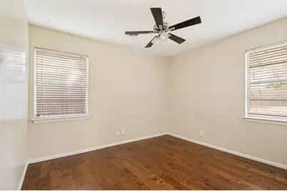 705 W Cedar Street, Hurst, TX 76053 - Photo 18