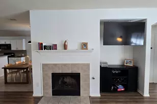 452 Paddle Dr, Crowley, TX 76036 - Photo 16