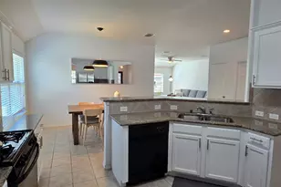 452 Paddle Dr, Crowley, TX 76036 - Photo 10