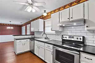 525 Baldwin St, Royse City, TX 75189 - Photo 2