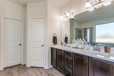1300 Lake Grove Drive, Little Elm, TX 75068 - Photo 20