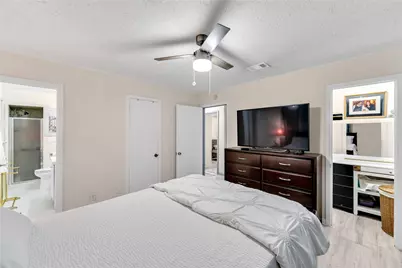 800 Patricia Street, Irving, TX 75060 - Photo 10