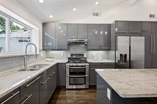 6524 Kenwell St, Dallas, TX 75209 - Photo 12