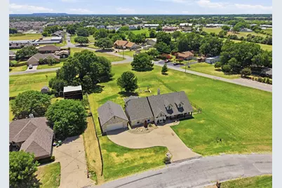3102 Walnut Creek Parkway, Granbury, TX 76049 - Photo 38