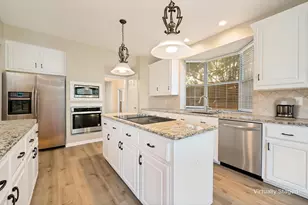 2633 Shadow Hill Ln, Plano, TX 75093 - Photo 6