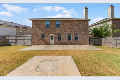 1741 Baxter Springs Drive, Fort Worth, TX 76247 - Photo 18