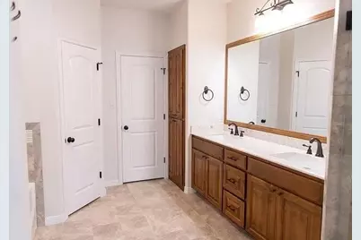 321 Tinker Trail, Burleson, TX 76028 - Photo 8