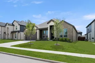 2116 Birdwatch Ct, Mansfield, TX 76084 - Photo 4