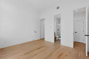 2080 Kelly Ave, Dallas, TX 75215 - Photo 12