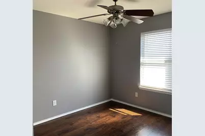 2304 Aldergate Drive, Arlington, TX 76012 - Photo 10