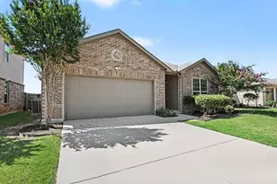 3149 Caribou Falls Ct, Fort Worth, TX 76108 - Photo 2