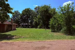 690 County Rd 24745, Brookston, TX 75421 - Photo 6