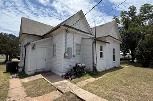 601 N San Jacinto St, Whitney, TX 76692 - Photo 6