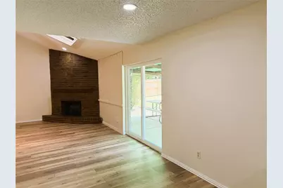 6406 Willow Springs Drive, Arlington, TX 76001 - Photo 8