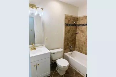 6406 Willow Springs Drive, Arlington, TX 76001 - Photo 14