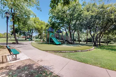 2221 Everglade Court, Carrollton, TX 75006 - Photo 16