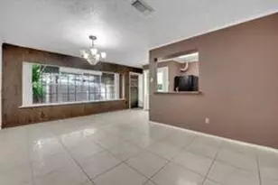 76 W Mountain Creek Dr, Grand Prairie, TX 75052 - Photo 6
