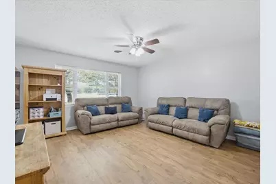 714 Decatur Street, Bowie, TX 76230 - Photo 8