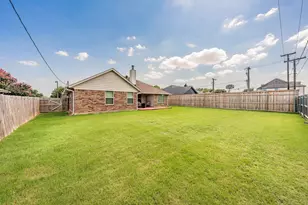 8252 Lesley Ln, Watauga, TX 76148 - Photo 36