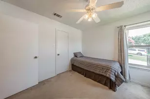 8252 Lesley Ln, Watauga, TX 76148 - Photo 18