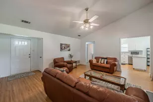 8252 Lesley Ln, Watauga, TX 76148 - Photo 4