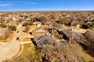 403 Lochwood Cir, Lake Dallas, TX 75065 - Photo 32