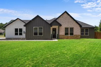 609 Luzon Street, Tool, TX 75143 - Photo 2