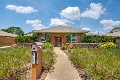 1005 De Pauw Drive, Arlington, TX 76012 - Photo 2